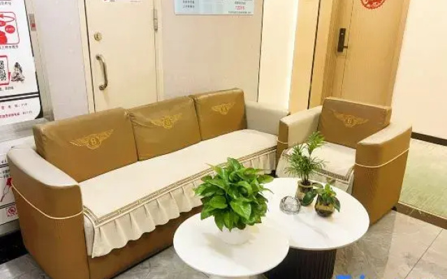 Pingliang Bairui Express Hotel