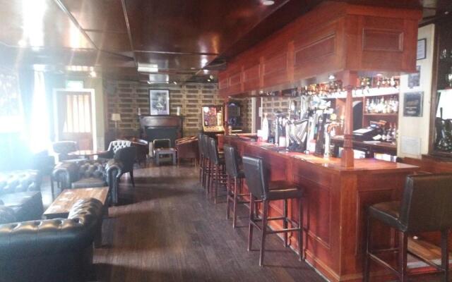 Huntly Arms