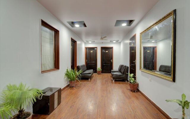 City Stay Hotel