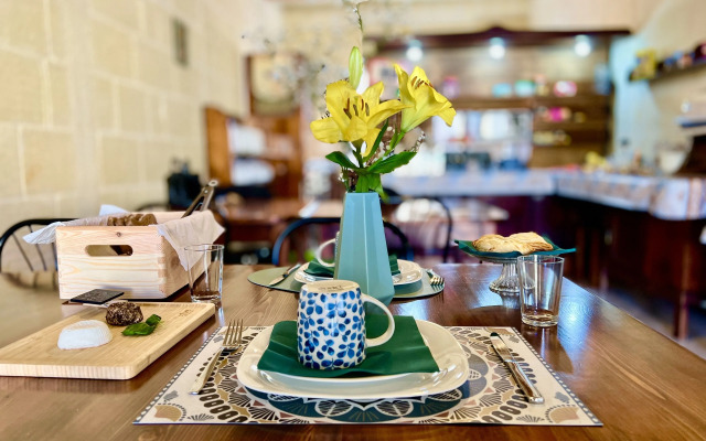 Grotto's Paradise B&B