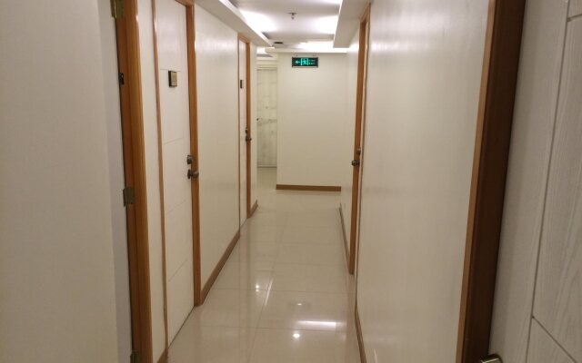 Stone House Hotel Pasay