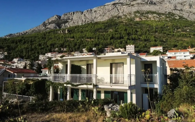 Smilja - 150 m From Pebble Beach - A1