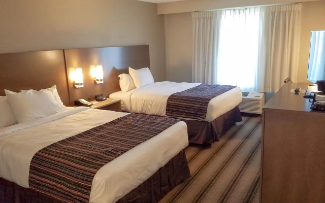Country Inn & Suites by Radisson, St. Cloud West, MN