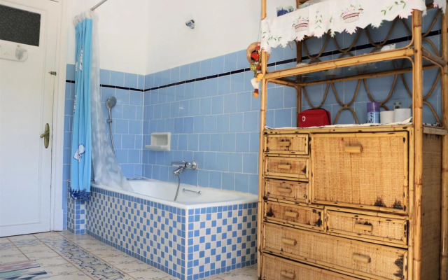 Villa Isabela Bakio Rooms