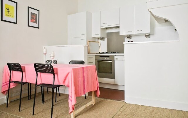 Apartments - Into Paris