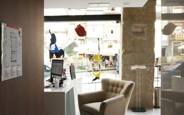 Oca Ribeira do Porto Hotel
