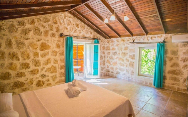 Villa Kaputas 2 by Akdenizvillam