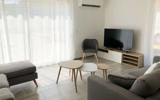 Stunning Riverside Villa in Ardèche