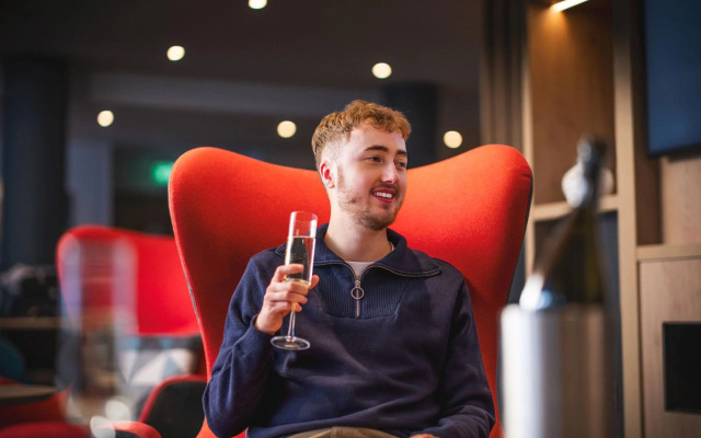 Holiday Inn Express Cheltenham by IHG
