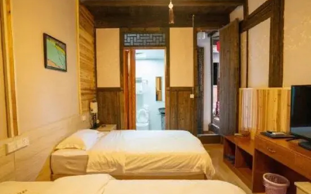 Wanzai Ancient Lane Inn