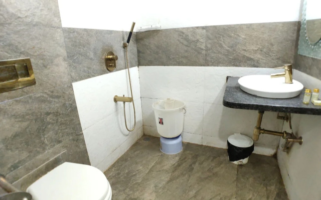 Hotel Tilak