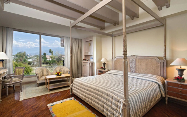 Bar Peepal Resort