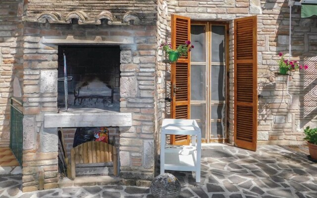 Nice Home in Magione -pg- With Wifi and 4 Bedrooms