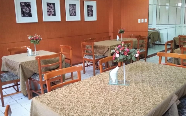 OYO Real Palace Hotel, Teresina