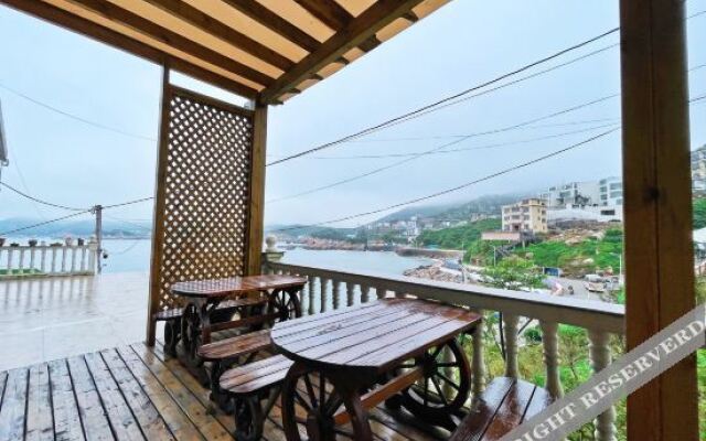 Shengsi Qinfeng fishing house