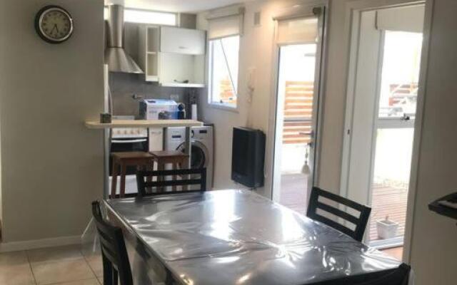 Hermoso departamento 2 amb.Zona pinos de anchorena