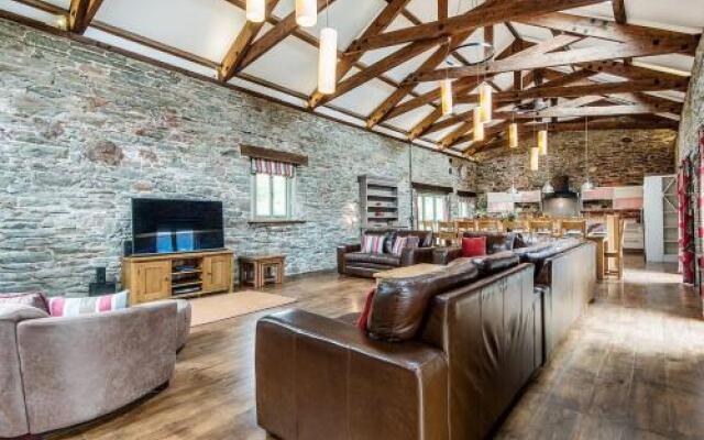 Mill Barn, Woolston