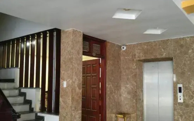 Titanic 2 Hotel