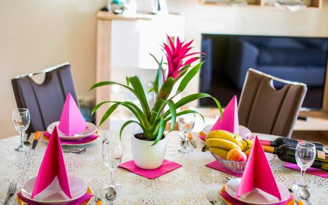 Delightful Apartment in Vir With Garden