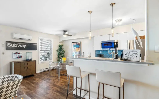 Waterfront North Wildwood Family Retreat
