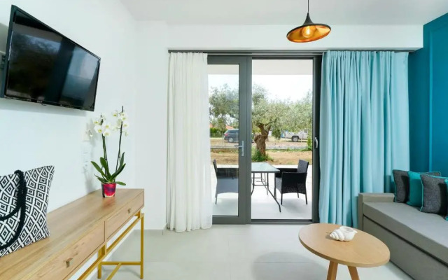 Miracle Suites by Klisma beach