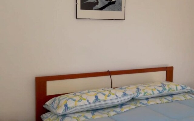House With 2 Bedrooms in Sennariolo, With Furnished Terrace - 12 km Fr