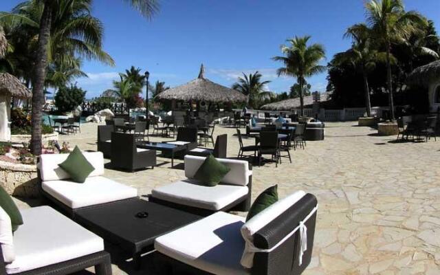 Cofresi Palm Beach & Spa Resort All Inclusive