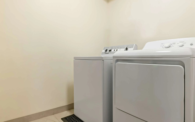 Best Western Of Olds