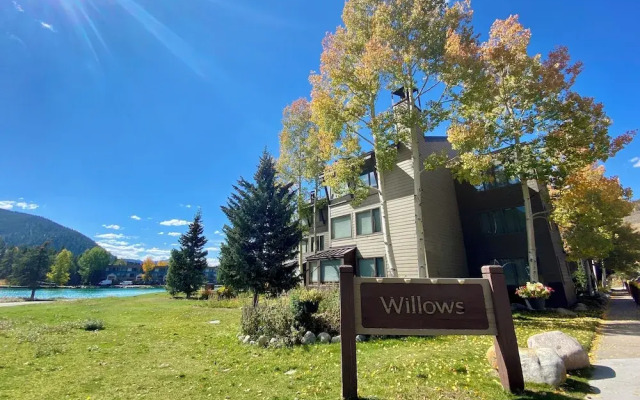 Willows 1703