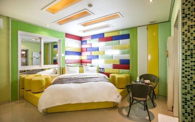 Eumseong Aria Drive-in