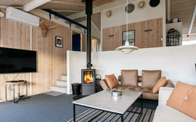 9 Person Holiday Home in Saltum