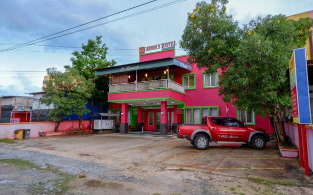 RedDoorz near Citraland Waterpark Kendari