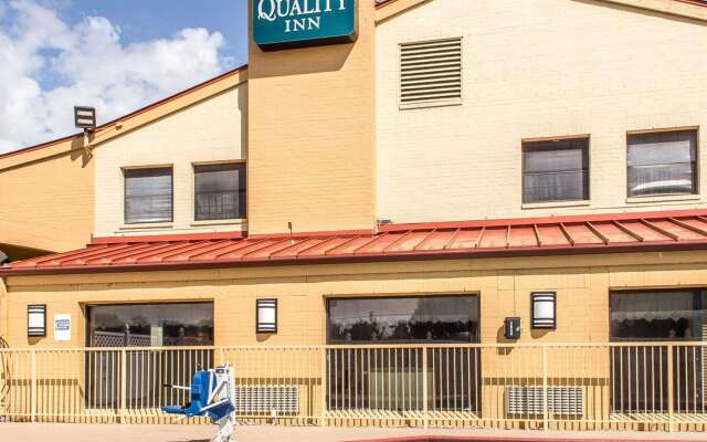 Quality Inn Tulsa Central