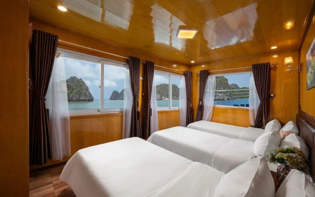 Azela Cruise — 3-star hotel in Haiphong