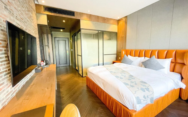 The H Hotel Phnom Penh