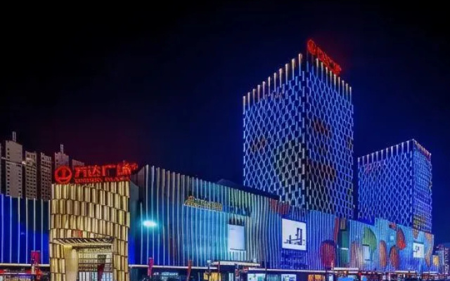 Yujia Homestay (Yuhuangding Suochengli Wanda Plaza Branch)