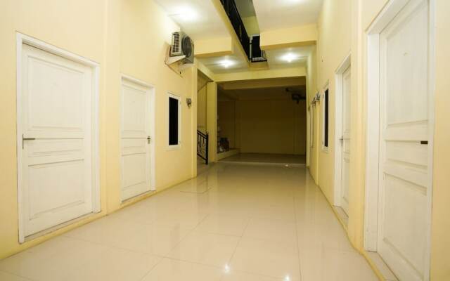 OYO 998 La'ana Residence Syariah