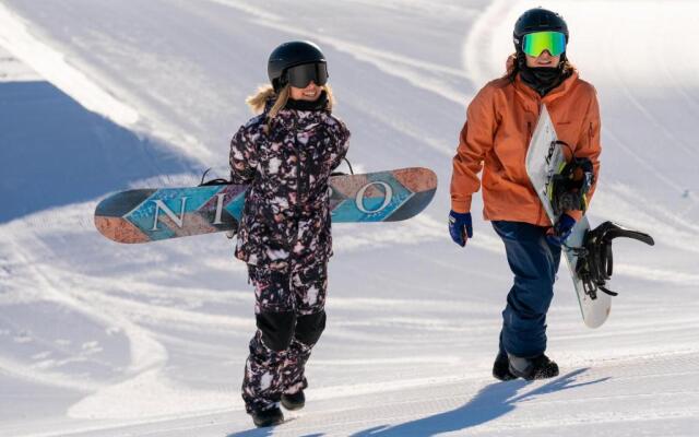 LAAX Homes - Rancho 446