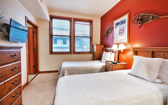 Mogul Mansion by Blueswell