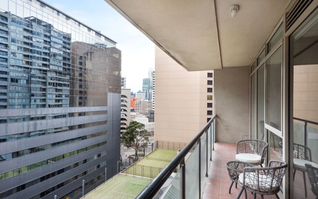 2 BDR in Botanical District Free Carpark