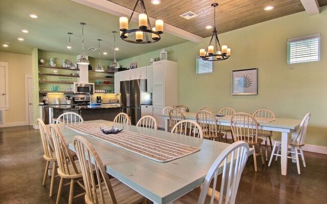 Bella Mar 69 by RedAwning