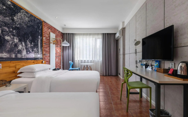 Tuke China Hotel Aojiang Mingzhu Square
