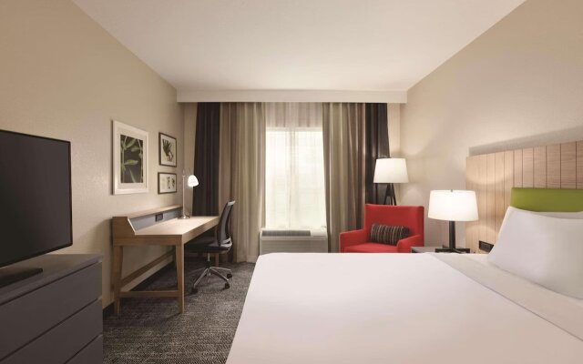 Country Inn & Suites by Radisson Macon West