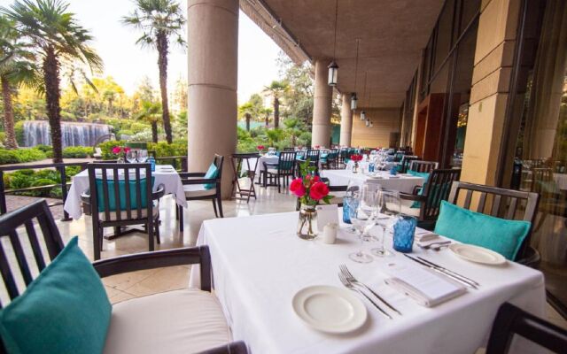 Mandarin Oriental, Santiago
