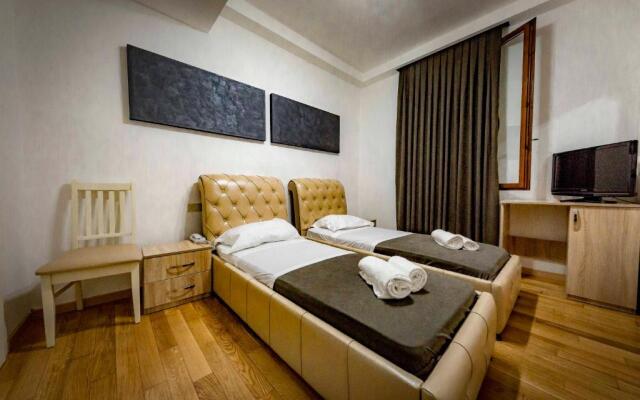 Hotel Trieste