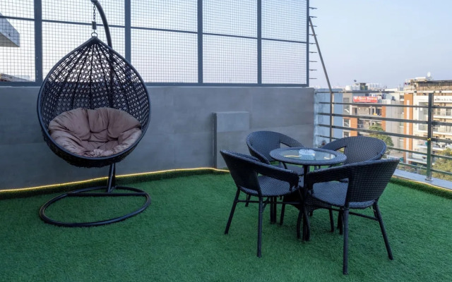 Housr Studio Rooms Sector 38 Gurgaon