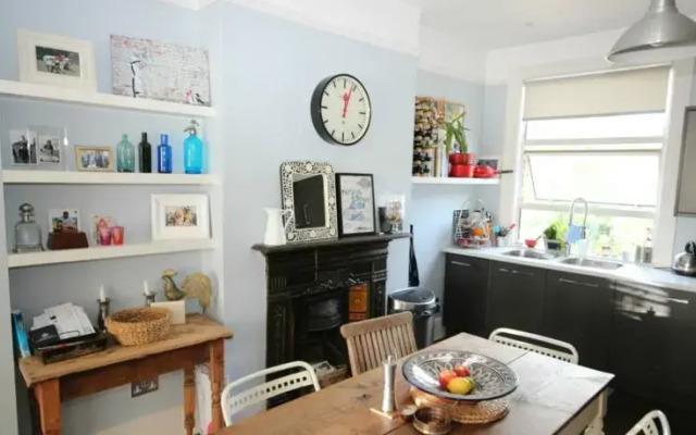 FG Property - Queen's Park, Chevening Road