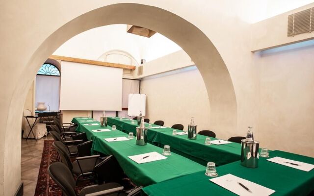 Adriano Hotel