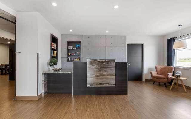 Villa Inn & Suites, SureStay Collection by Best Western