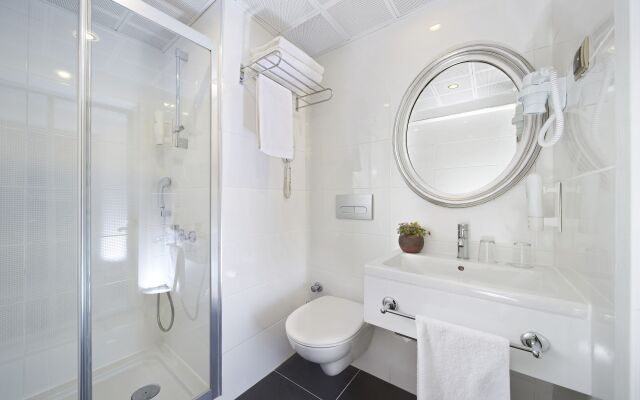 Ideal Pearl Hotel - All Inclusive - Adults Only